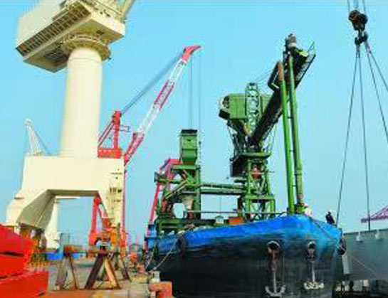 双管移动式计量装船机""